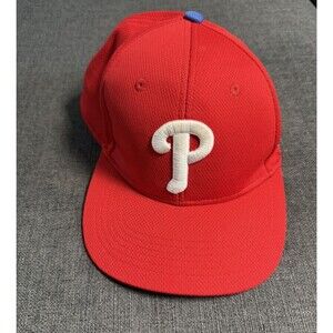 Philadelphia Phillies Basic 950 Adjustable Snapback New Era Cap - Red